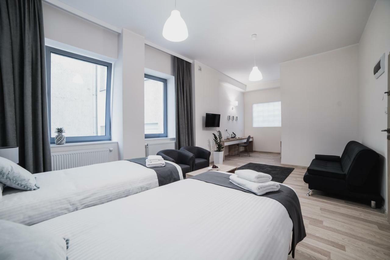 Apartamenty 1 Maja 45 エルブロンク エクステリア 写真