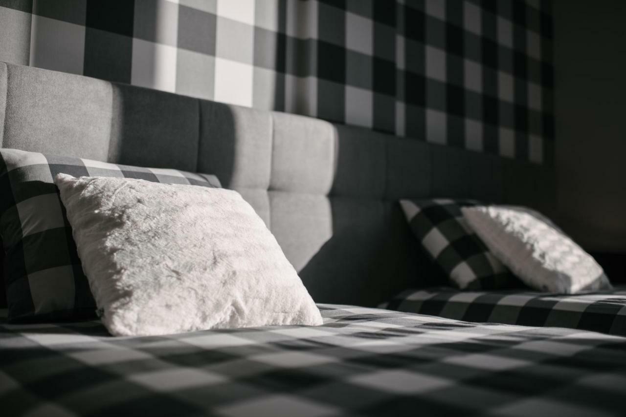 Apartamenty 1 Maja 45 エルブロンク エクステリア 写真