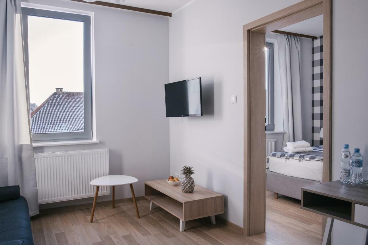 Apartamenty 1 Maja 45 エルブロンク エクステリア 写真