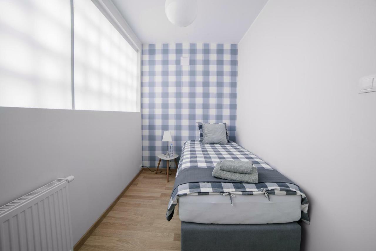 Apartamenty 1 Maja 45 エルブロンク エクステリア 写真